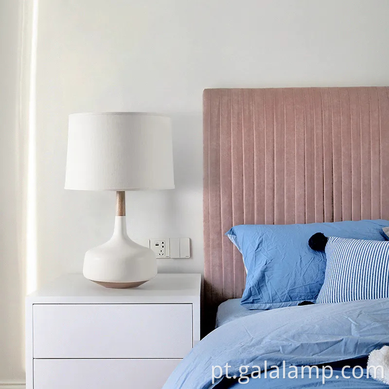 Lâmpada de cerâmica de todos os cópias requintada com motivos chineses tradicionais